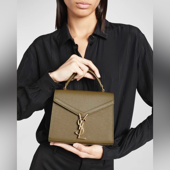 Saint Laurent
Cassandra Mini YSL Top Handle Crossbody Bag in Grained Leather - Picture 1 of 10